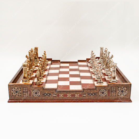 Arena chess set, front view