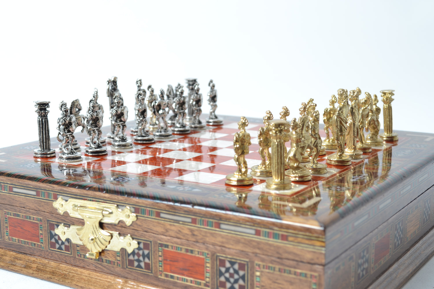 Handmade Chess Set: Elegant Wood with Metal Pieces - Ketohandcraft