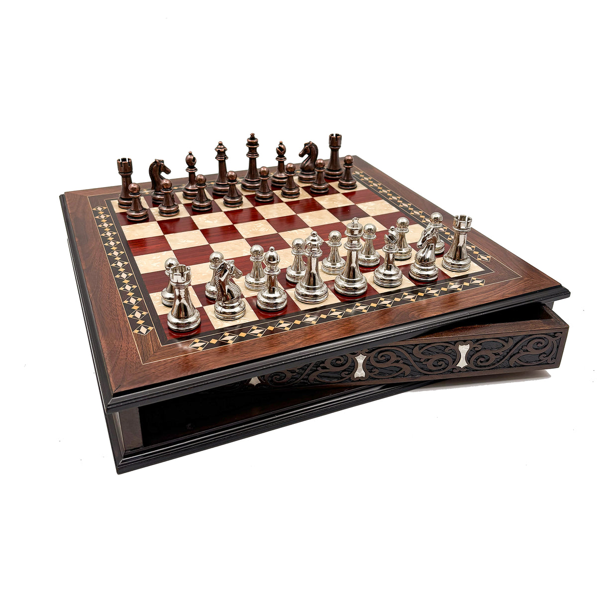 Round Handcrafted Chess Board – Metal Pieces