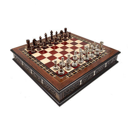 Round Handcrafted Chess Board – Metal Pieces