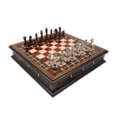 Round Handcrafted Chess Board – Metal Pieces