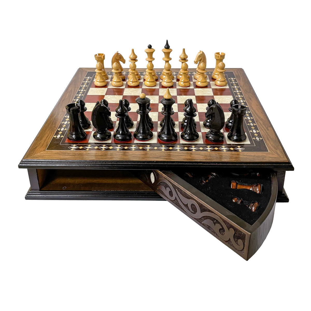 Lithuanian Boxwood Chess Set – Walnut Board