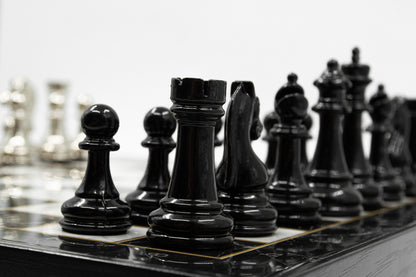 Tall Marble Pattern Chess Box
